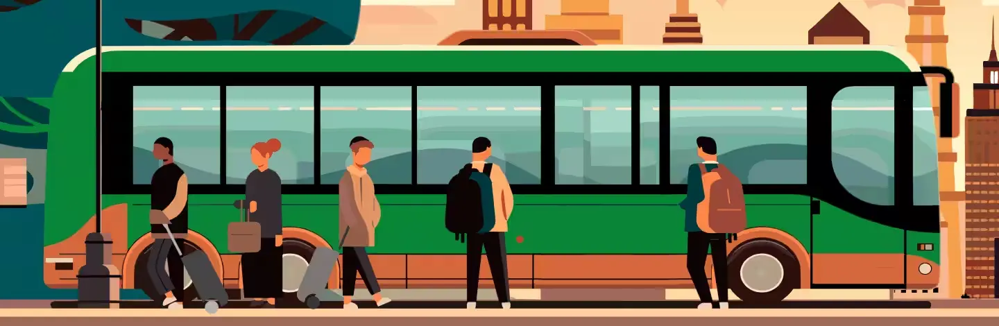 Пассажиры ожидают международный автобус | GreenBus